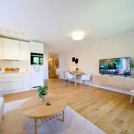 Edler Wohnraum Schwanenteich-Oase Mit Balkon, Kaffeevollautomat, Lift & Parkplatz Leilighet Zwickau Eksteriør bilde