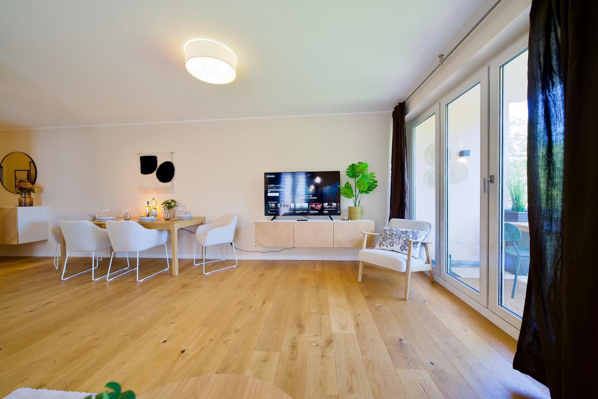 Edler Wohnraum Schwanenteich-Oase Mit Balkon, Kaffeevollautomat, Lift & Parkplatz Leilighet Zwickau Eksteriør bilde